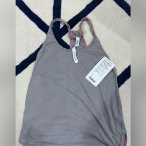 New with Tags NWT - lululemon size 4 tank (105 singlet *silver)